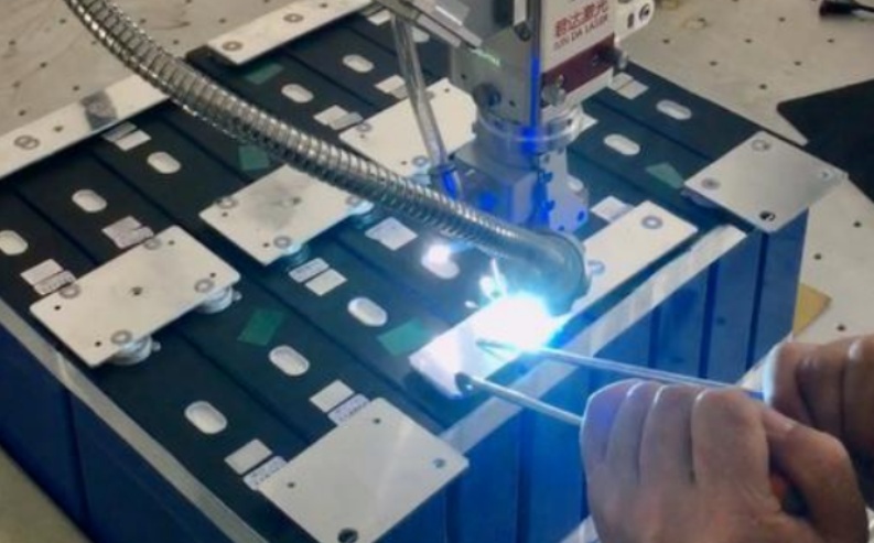 博特精密vs銳科激光焊接機：全面比較與選擇指南