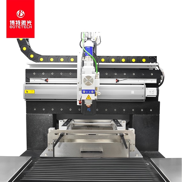 不銹鋼板用什么切割？   