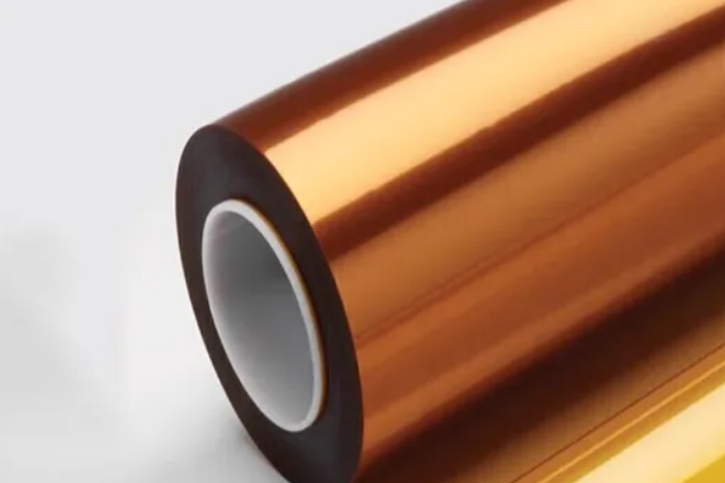 超薄材料<25μm褶皺：PI膜加工時張力控制失效變形